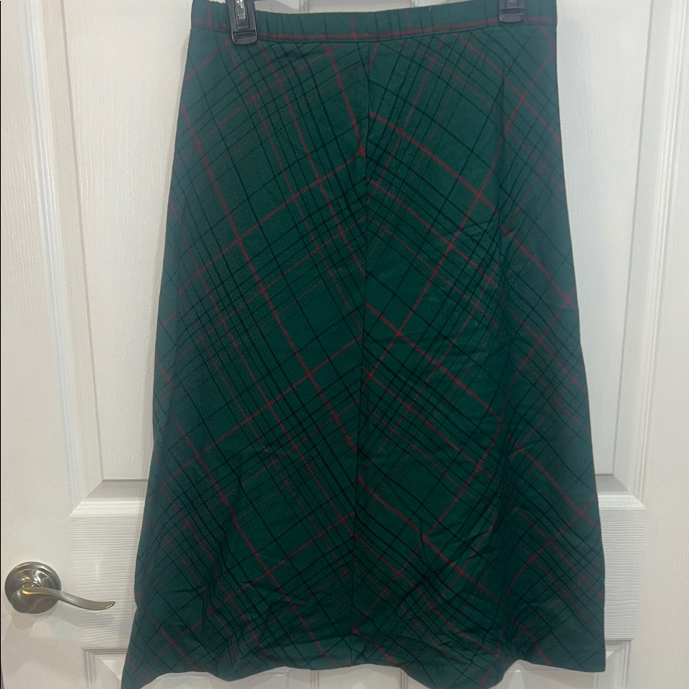 Vintage Basic Editions Green and Red Plaid A-Line Skirt